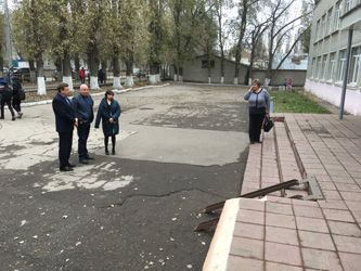 Депутаты посетили среднюю общеобразовательную школу № 5 Заводского района 